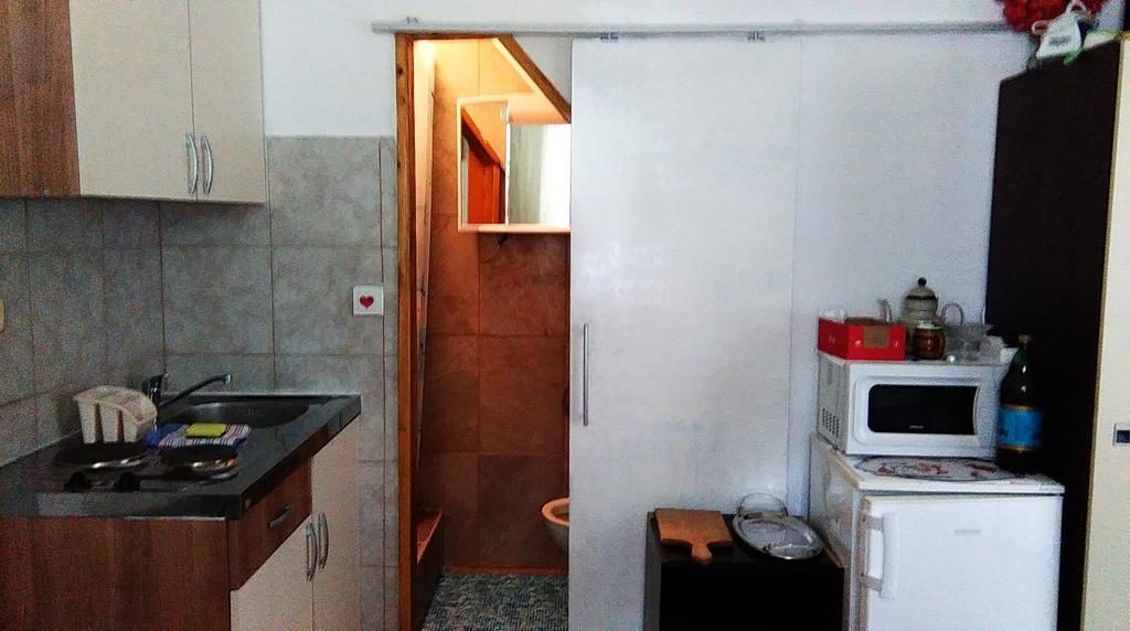 Apartment Filip เวอร์บนิค ภายนอก รูปภาพ